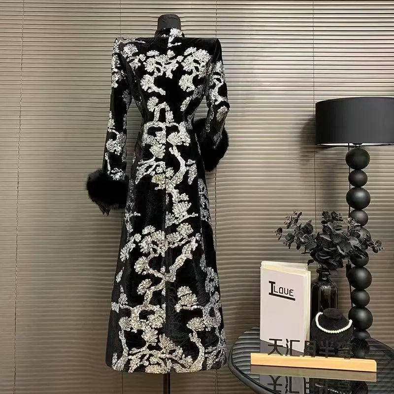 Black Velvet Sequins Windbreaker Coat Autumn/Winter New English style Luxury Sequin Embroidered Women's Coat