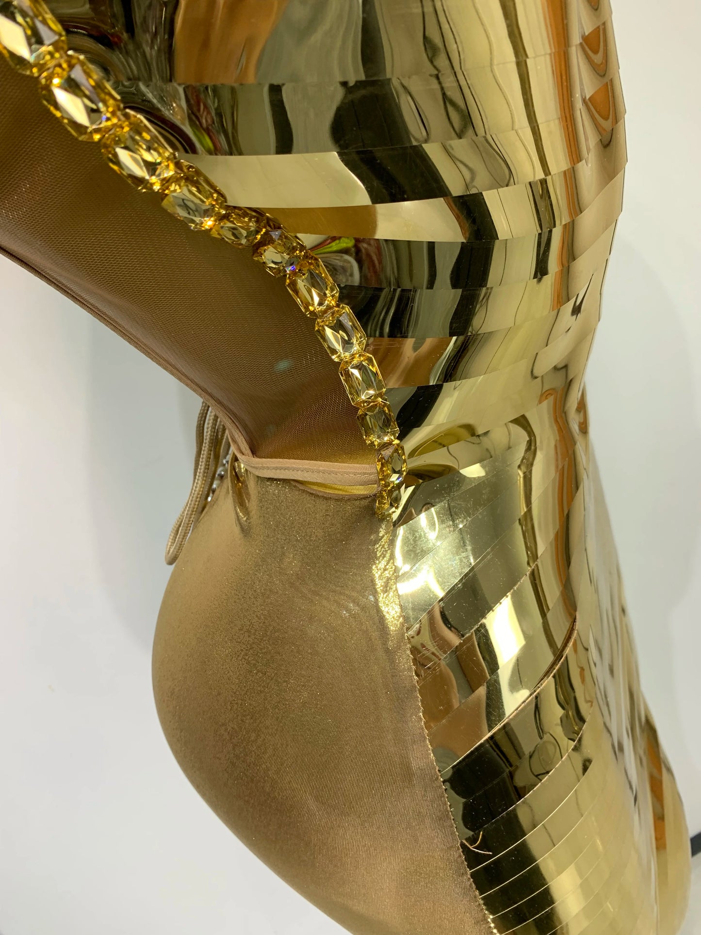 Women Luxury Gold Sequin Strapless Crystal Bodycon Y2K Evening Party Dress One Piece Celebrity Gala Gown Birthday Club Dress