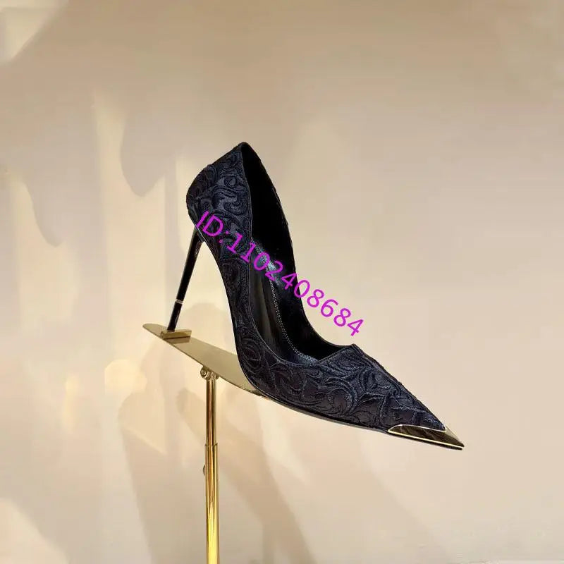 Design Women High Heel Metal Toe Embroidered High Heel Shoes Sexy Lady High Heel Gold Pointed Metal Toe Slingback Stilettos