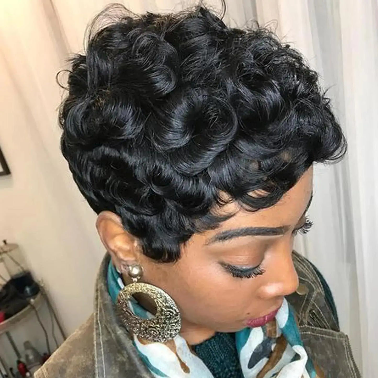 Synthetic Hair Natural Wavy Short Pixie Black Wig for Women