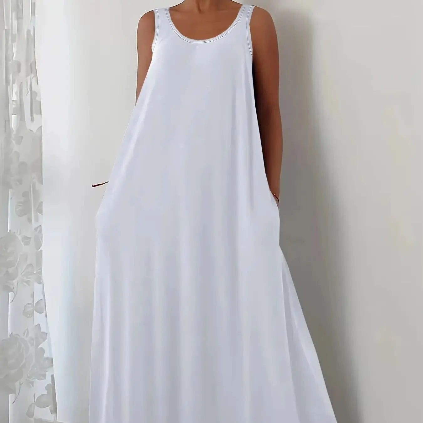 Summer 2026 Plus Size Solid Color Casual Dress with Side Pockets Sleeveless Women's Fashion Trend Outerwear