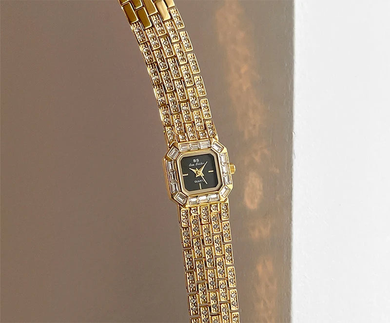 Square Quartz Wristwatch for Women