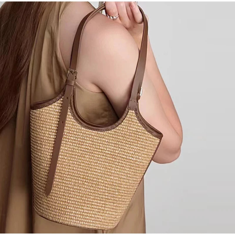 Brown Woven Fashion Women Bucket Bag New Large Capacity Beach Bag Commuting Underarm Bag Simple Elegant Texture Shoulder Bag