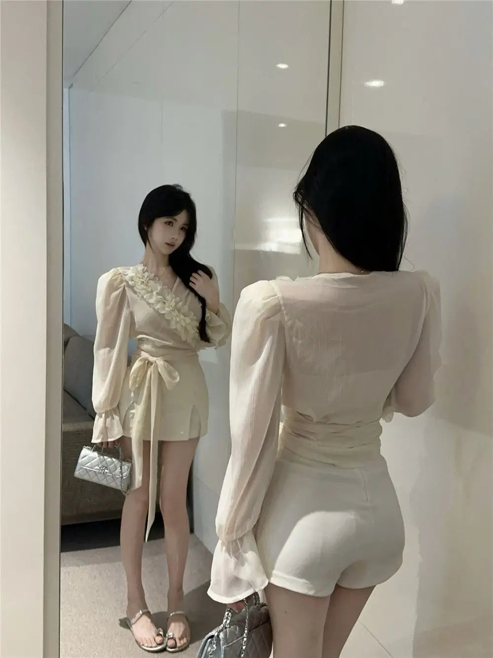 V Neck Bubble Sleeve Chiffon Blouse