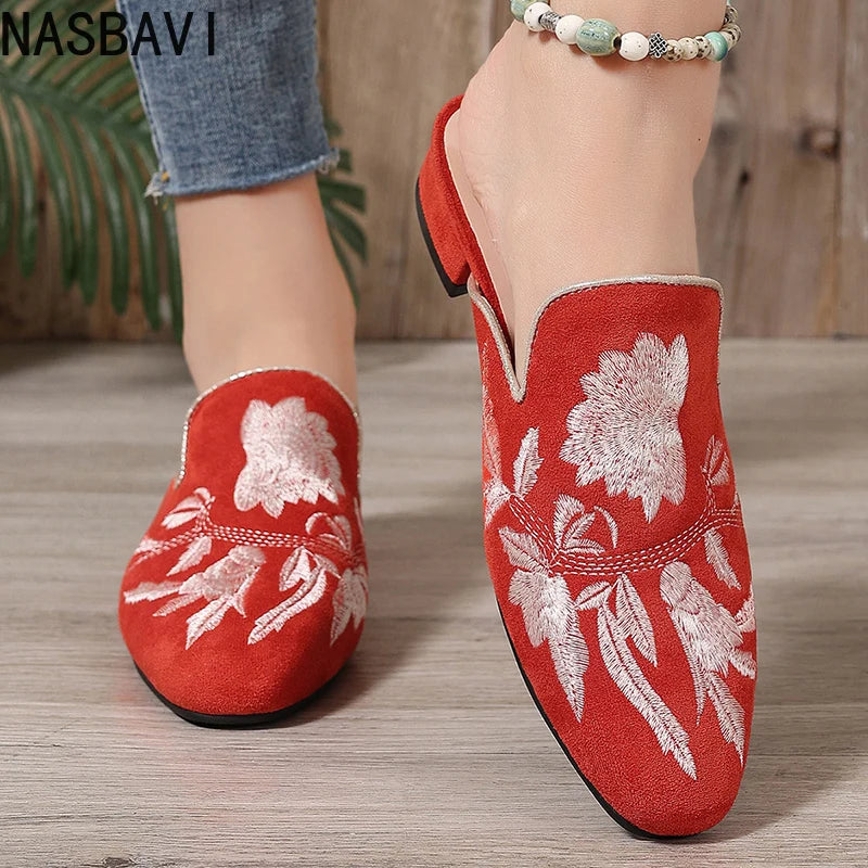 Chic Floral Velvet Embroidered Mules