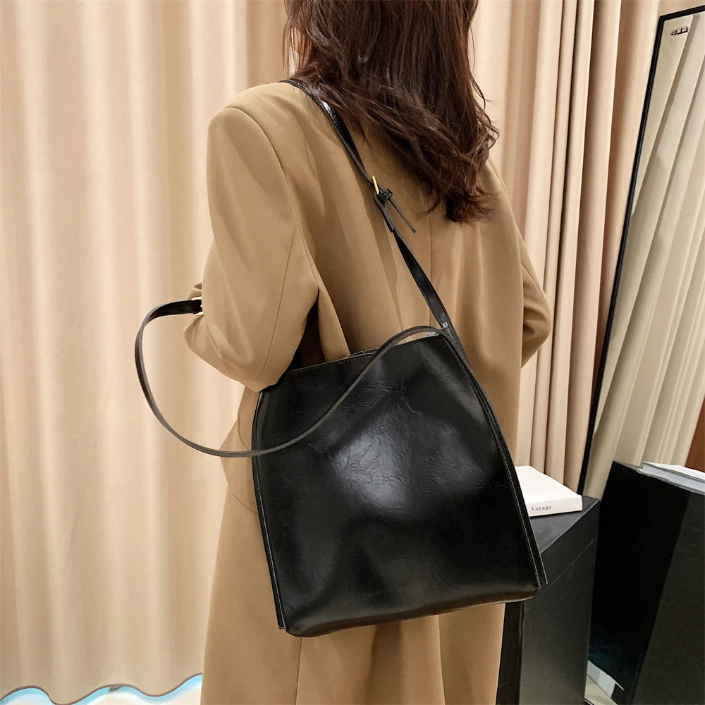 Genuine Shiny Leather Large Capacity Tote Bag for Women