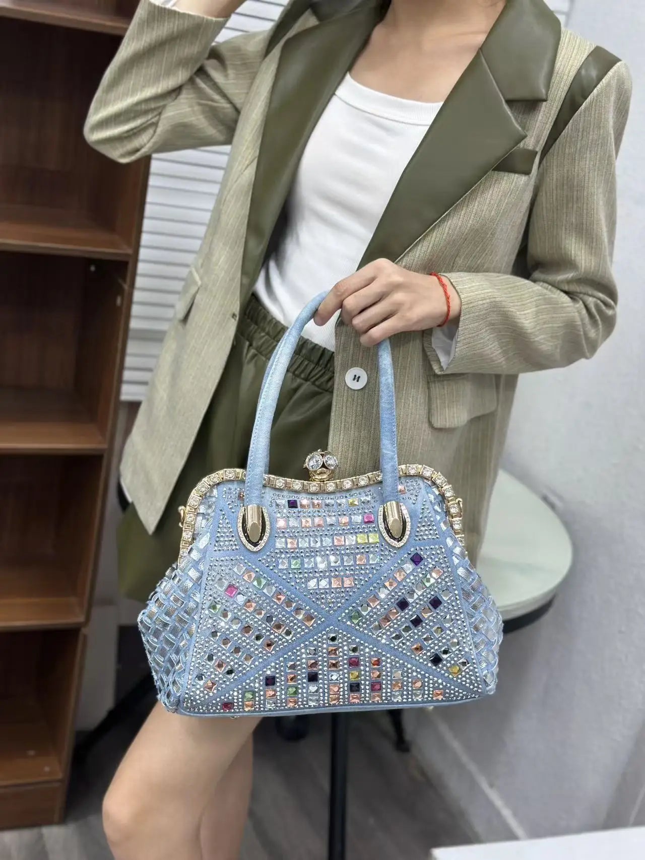 New Women's Diamond Handbag Luxury Brand Diamond Sparkling Dinner Party Women's Handbag Diamond Retro Shoulder Crossbody Bag