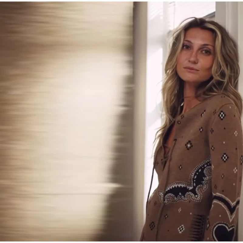 Ethnic Tassel Women 's Sweater Knitted V-neck Bandage Thicken Full Sleeve Jumper For Woman Winter Woman Coats Jacket Knitwear