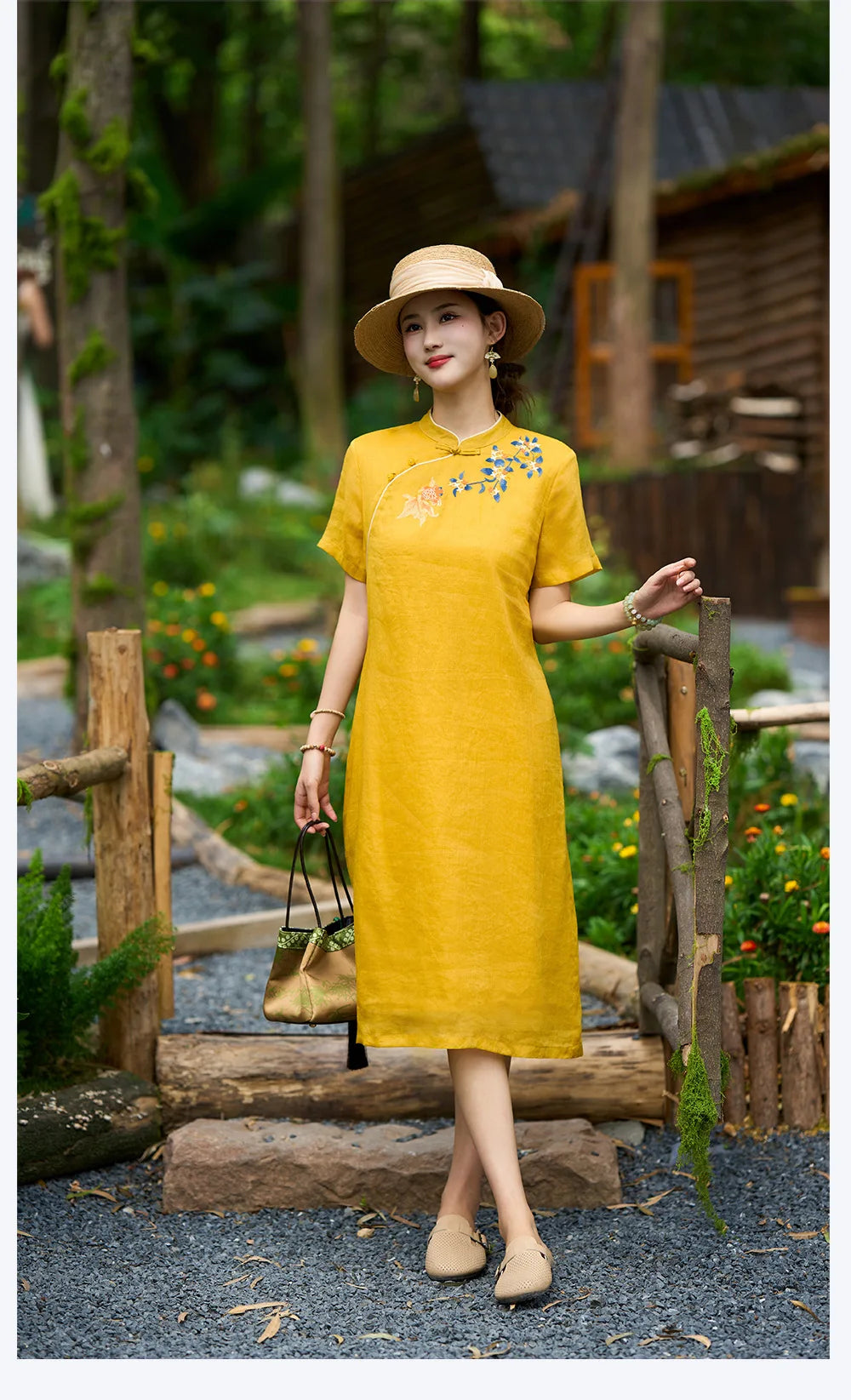 Linen Mandarin Collar Embroidered Cheongsam Dress for Women