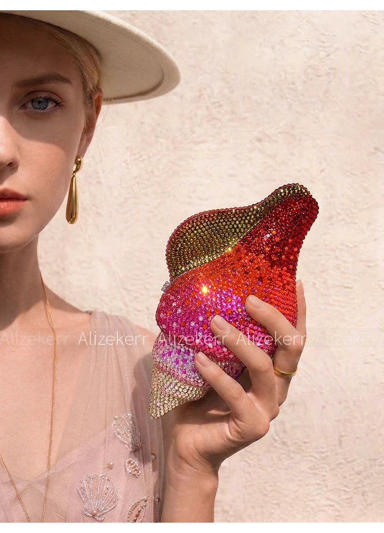 Glamorous Crystal Conch Shaped Rhinestone Evening Bag for Women