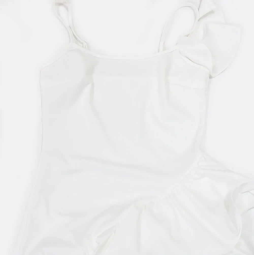 Chic Ruffled Edge Sleeveless Evening Gown for Women