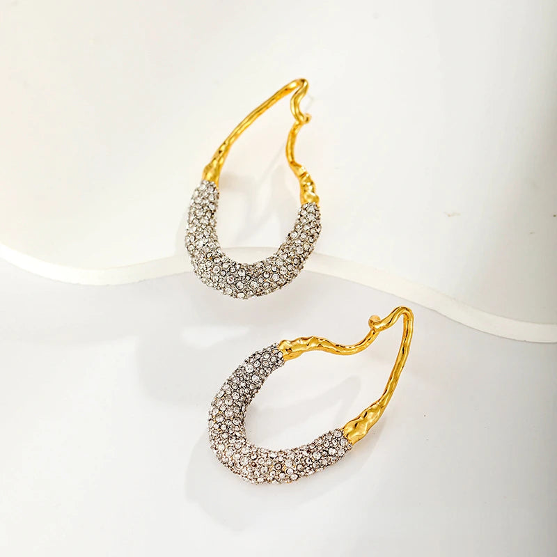Stylish Geometric Two Tone Copper Stud Earrings for Women