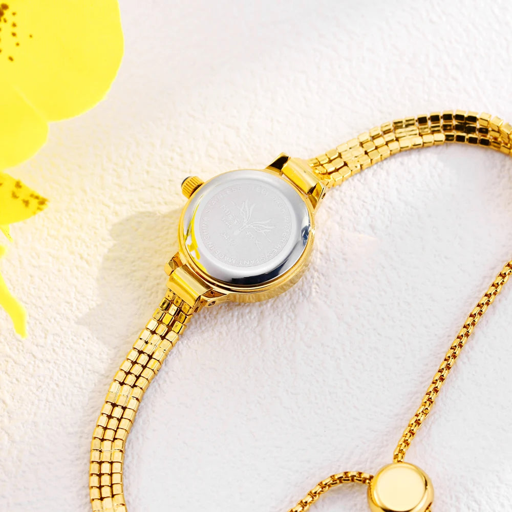 Small Watch For Women Adjustable Diamond Bracelet Simple Stylish Ladies Quartz Watches Gold Mini Dial Party Dress Wristwatch New