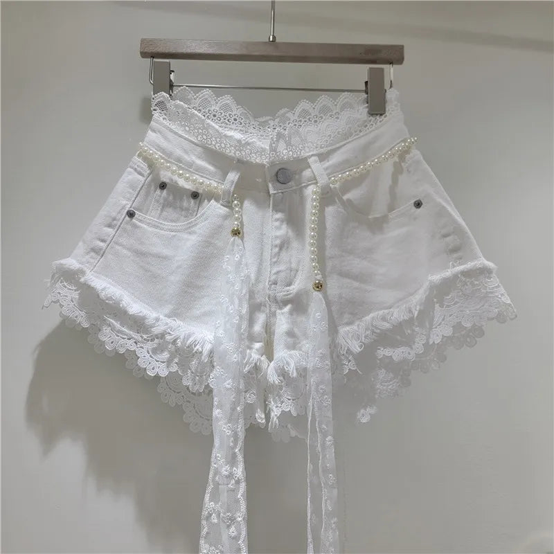 Crochet Lace Trim Raw Hem Denim Shorts With Pearl Belt For Women