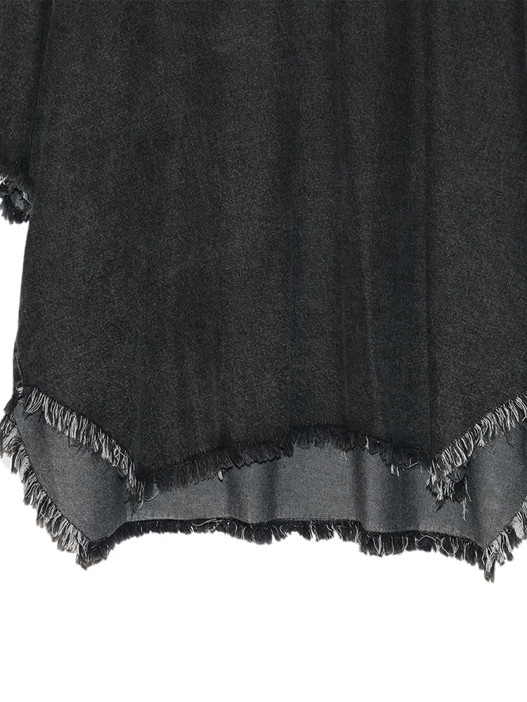 [EAM] Women Black Denim Burr Irregular Big Size Casual T-shirt New V-Neck Half Sleeve Fashion Tide Spring Summer 2025 1DJ1392