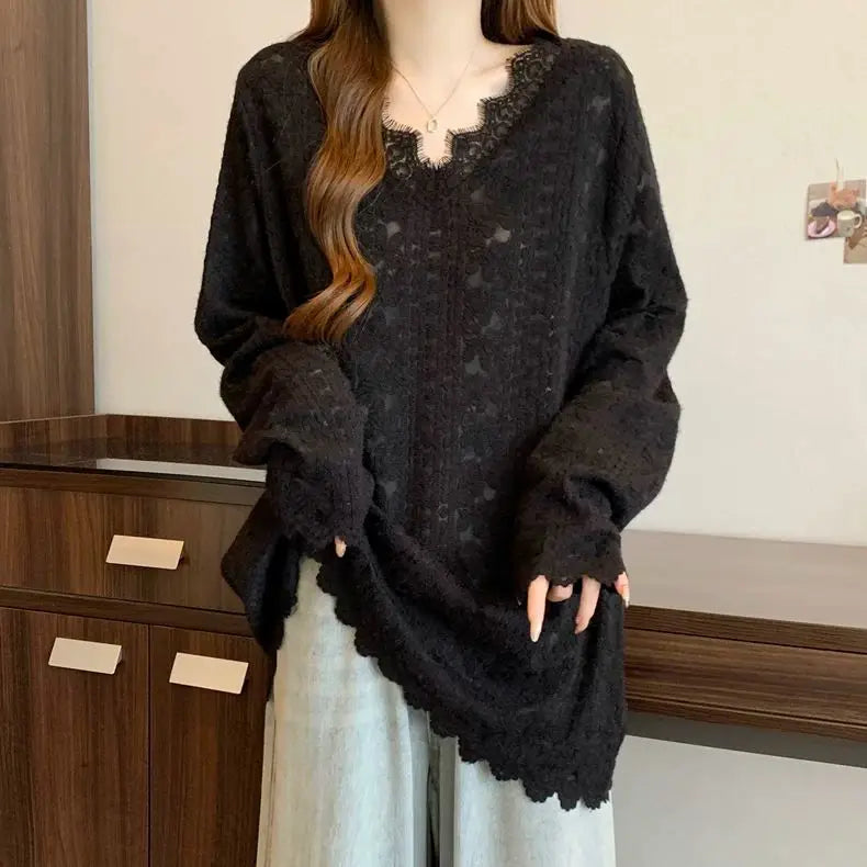 Loose V Neck Lace Patchwork Long Sleeve Tshirt For Women