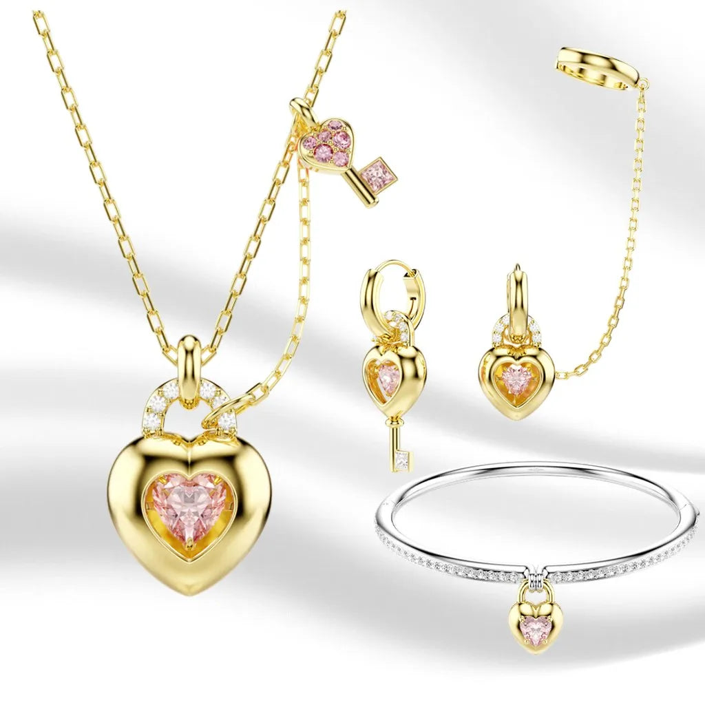 Elegant Gold-Plated Mixed-Cut Crystal Pendant Necklace for Women