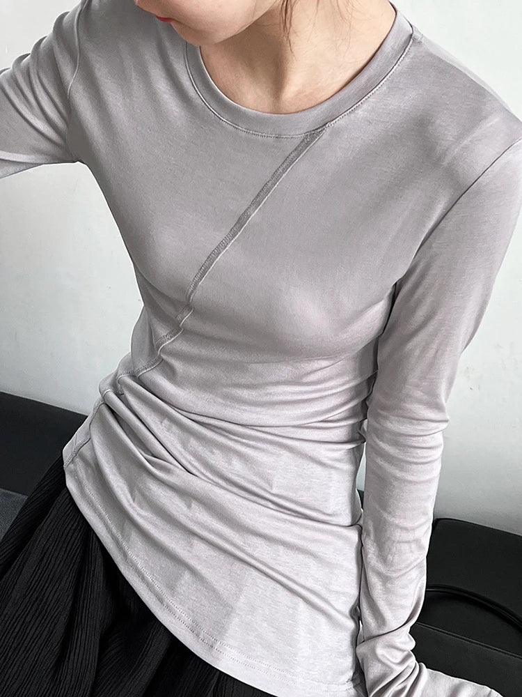 [EAM] Women Gray Thin Perspective Slim Irregular T-shirt New Round Neck Long Sleeve Fashion Tide Spring Autumn 2025 1DH9981