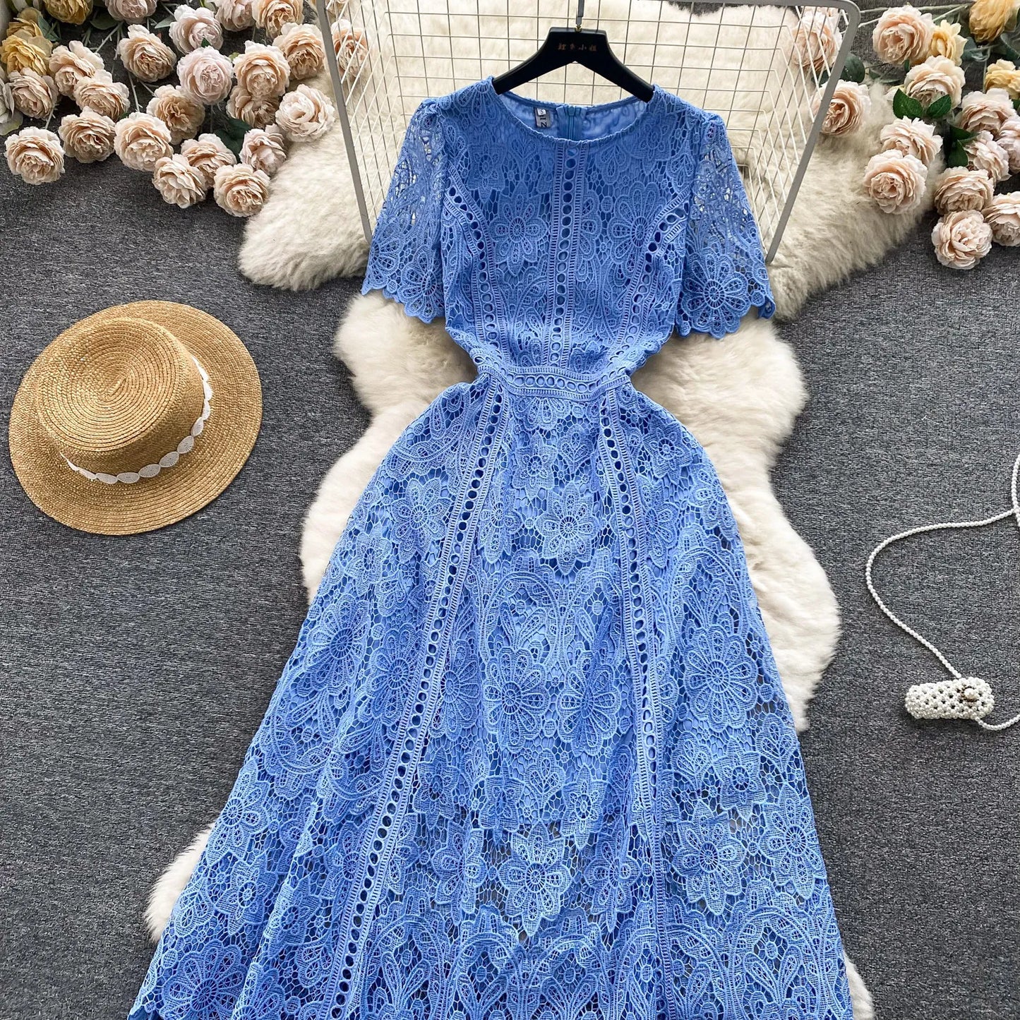 Korean Version Retro High-end Round Neck Lotus Leaf Sleeve Lace Dress for Women's 2026 Summer New Temperament Elegant Long Dress