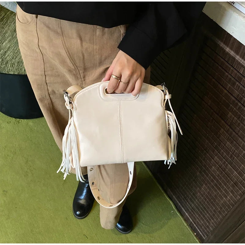 Luxury Tassel Lady Clutch With Adjust Shoulder Strap Large Capacity Shoulder Crossbody Bag Korean Fashion Versatile Dumpling Bag