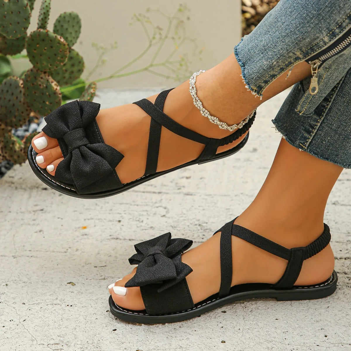 Lightweight Anti-Slip Bow Tie Flat Sandals for Women
