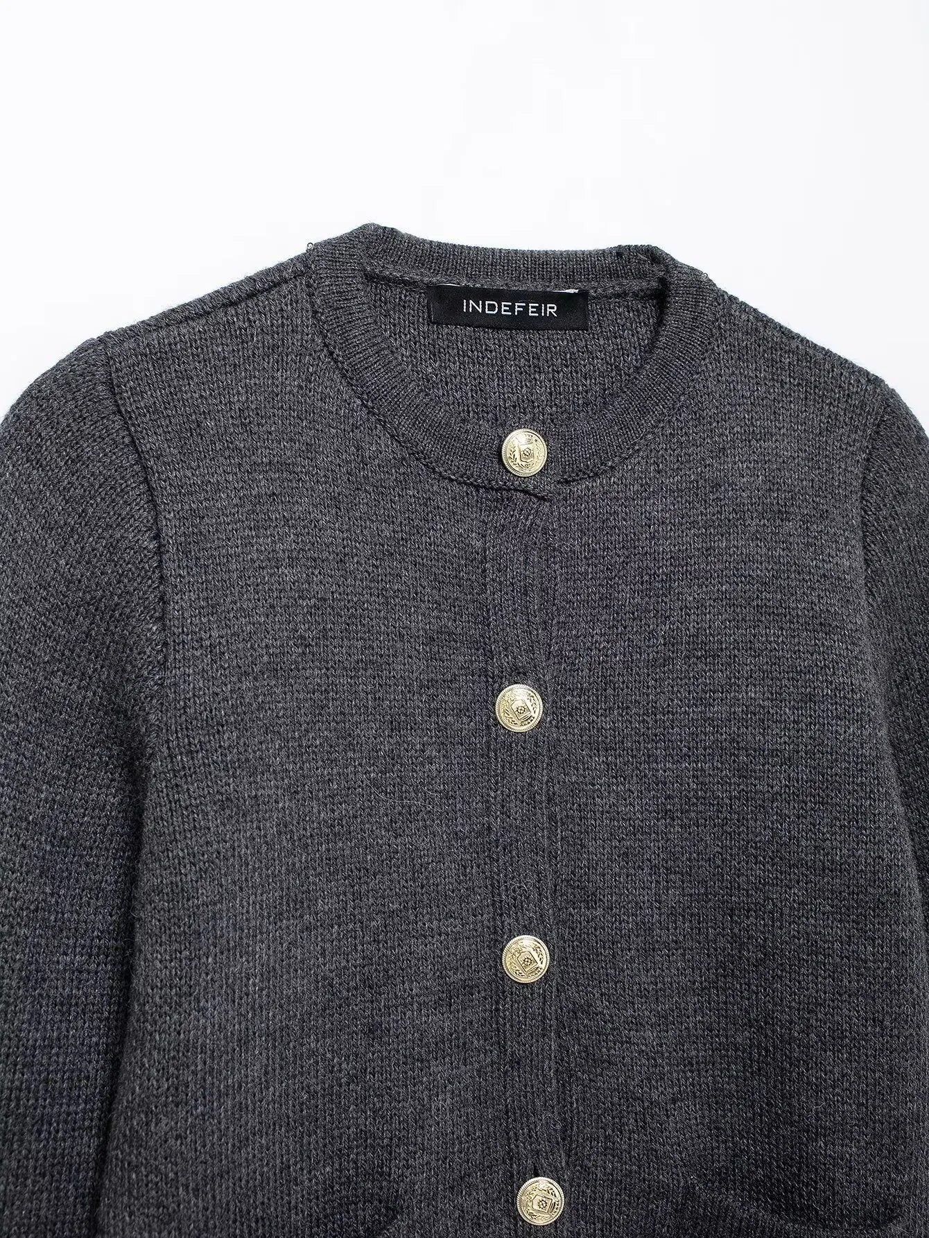 Winter Slim Knitted Cardigan with Button Details for Women