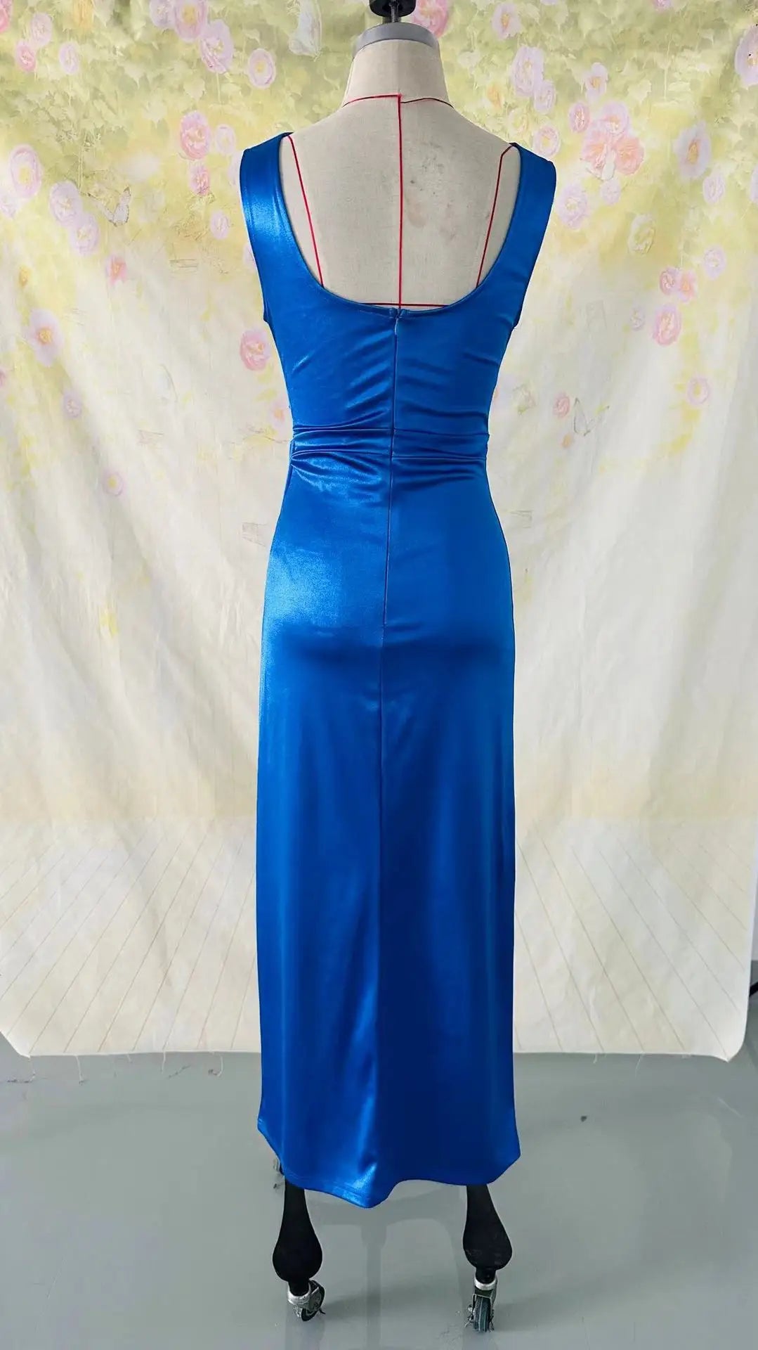 Elegant Satin Cowl Neck Sleeveless Maxi Dress for Women