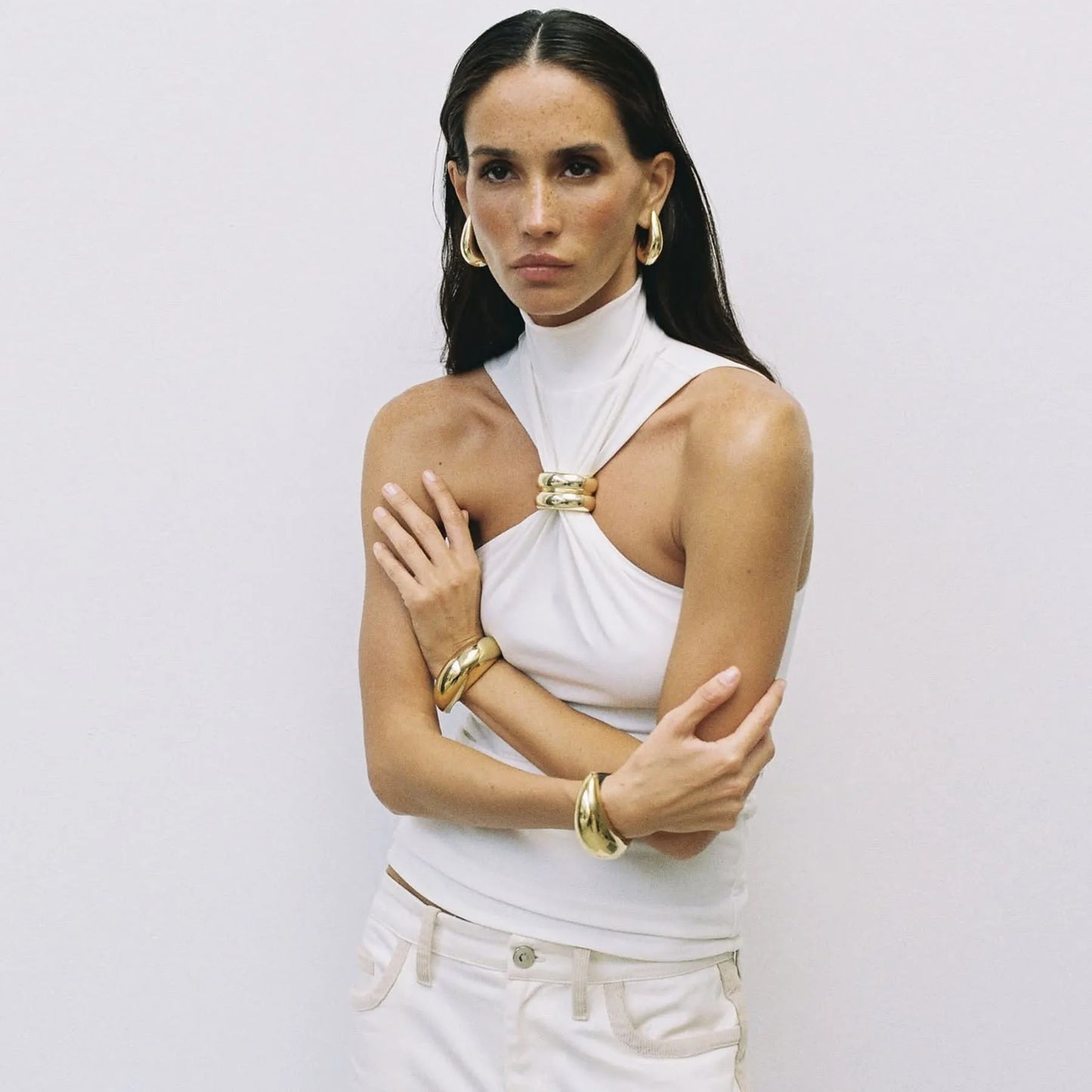 TARUXY Gold Ring Sleeveless Off-shoulder Top Female High Elasticity Fashion Slim Camis Streetwear 2025 New Summer Lady T shirt