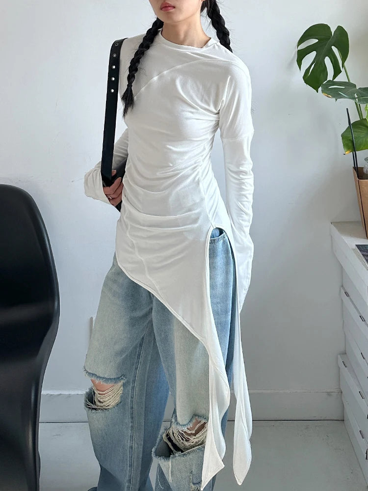 [EAM] Women White Irregular Hem Elegant Long Slim T-shirt New Round Neck Long Sleeve Fashion Tide Spring Autumn 2025 1DJ0097