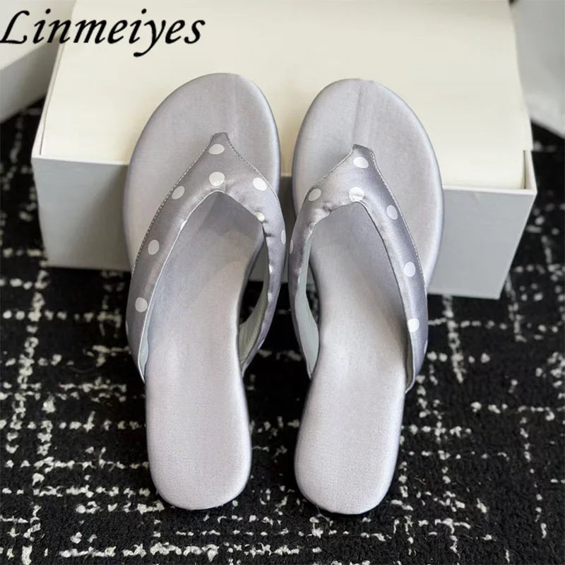Comfortable Polka Dot Summer Flat Slippers for Women
