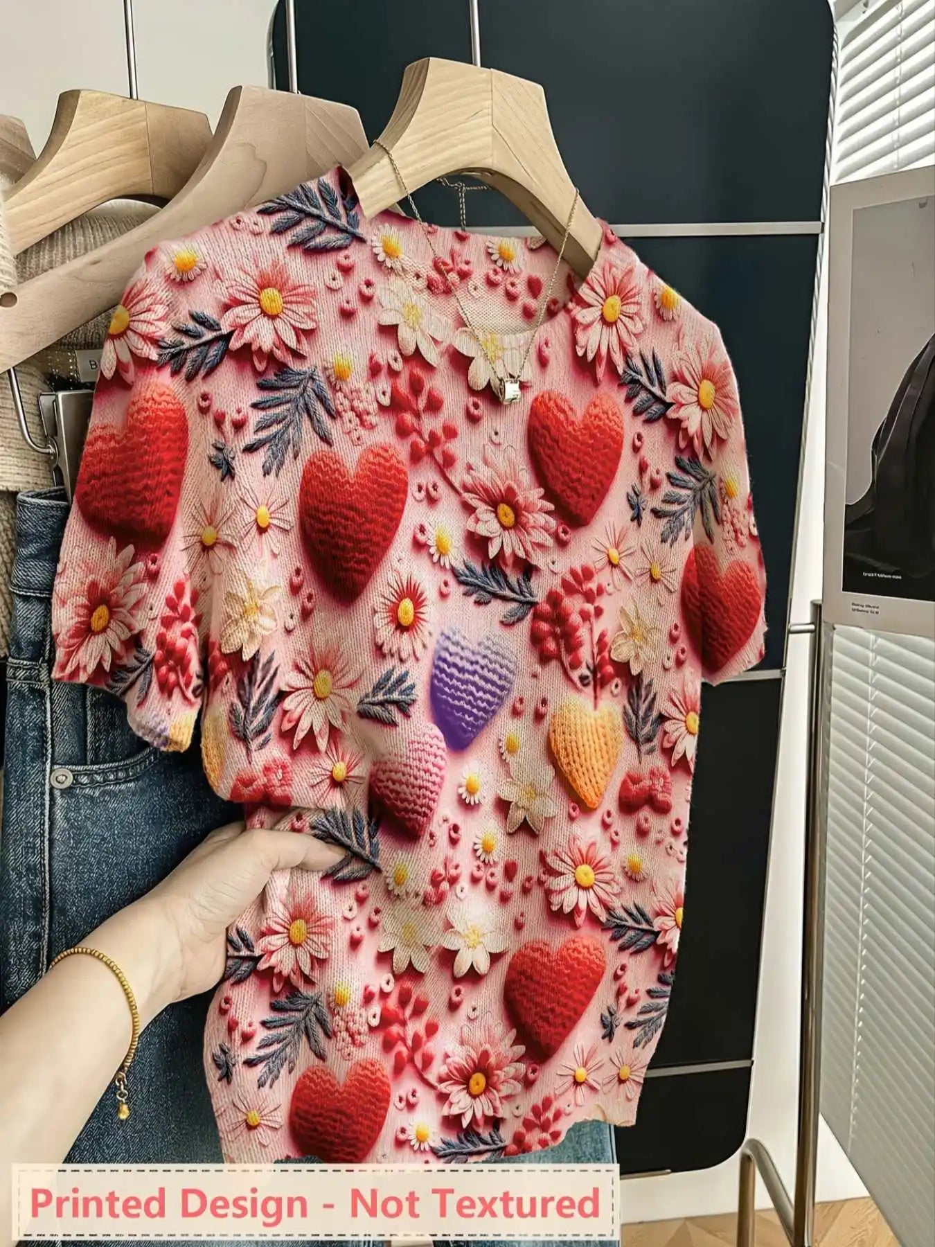 Printed Design Round Neck Short Sleeve Pullover Top for Women
