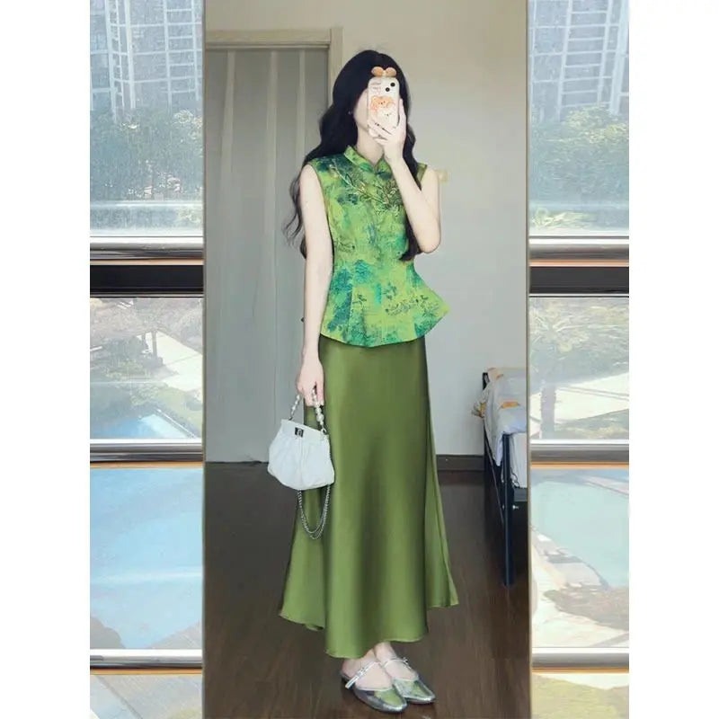 Chinese Style Green Printed Top And Satin Skirt Set for Women