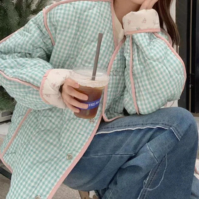 Retro floral small fresh color matching plaid cotton-padded jacket women's autumn and winter plus cotton coats on both sides.