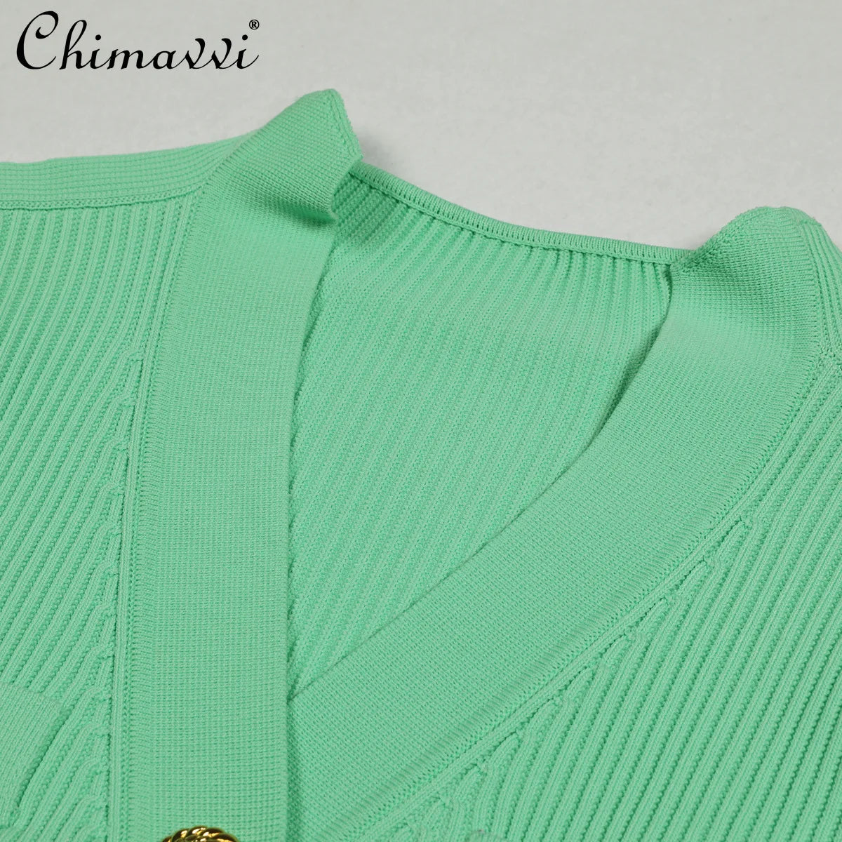 High-end Spring and Autumn New Fashion Women's Knitted Jacket Slim Elegant Commuter Knitted Top Cardigan Hidden Button Sweater