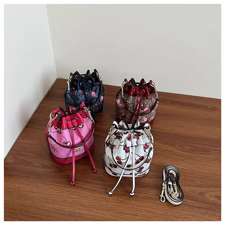 "2025newTextured Bucket Bag Women Artisan Drawstring Shoulder Purse Vintage Motif Crossbody Heritage Accent Carrier"