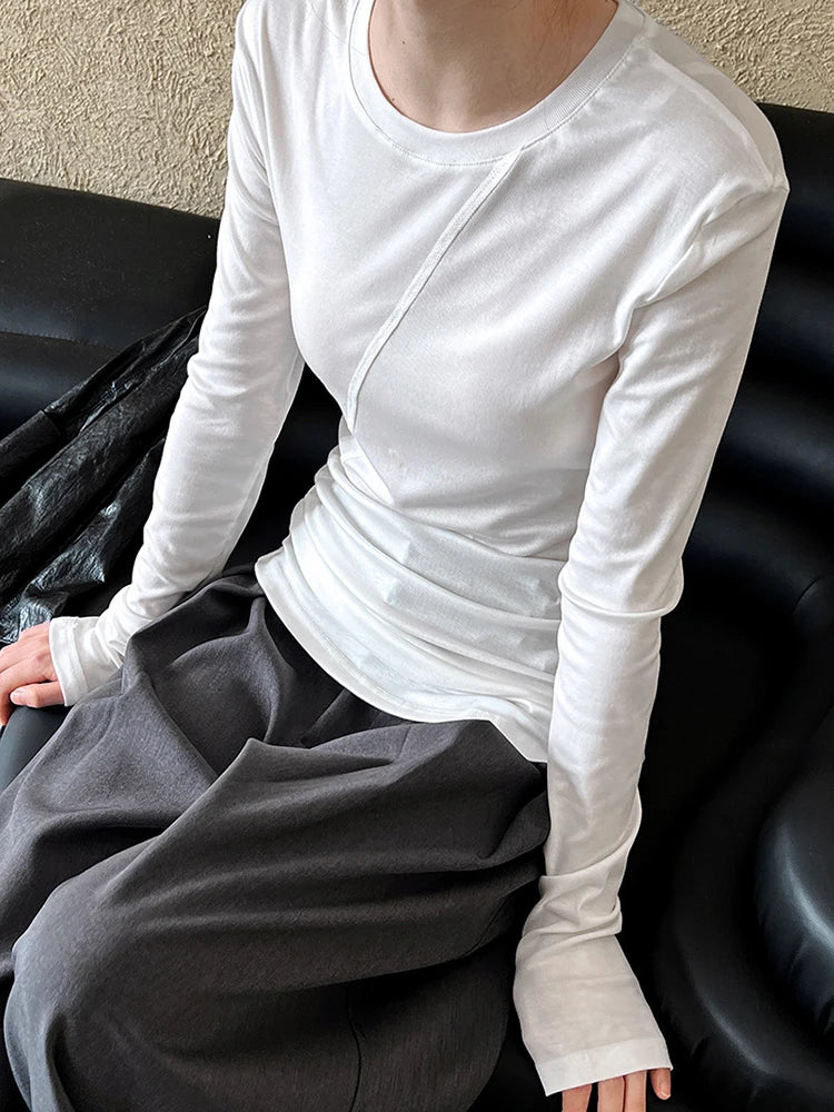 [EAM] Women Gray Thin Perspective Slim Irregular T-shirt New Round Neck Long Sleeve Fashion Tide Spring Autumn 2025 1DH9981