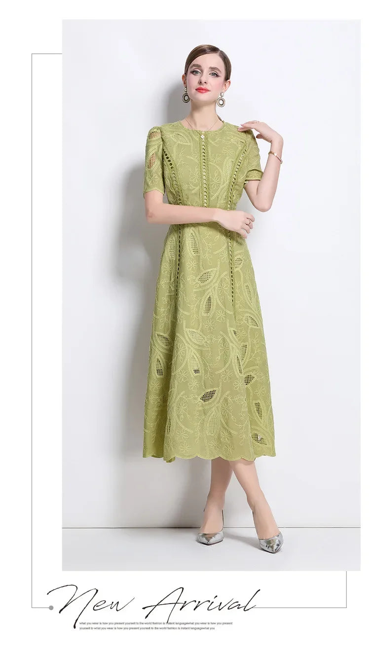Elegant Lace Sleeve Midi Dress Women's round Neck Gored Skirt Short Sleeve Slimming Summer New Style Vintage High-End Feeling