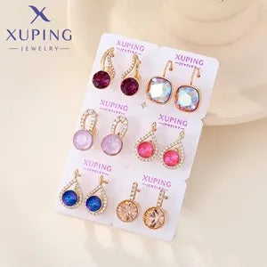 Gold Tone Knot Necklace And Earring Set