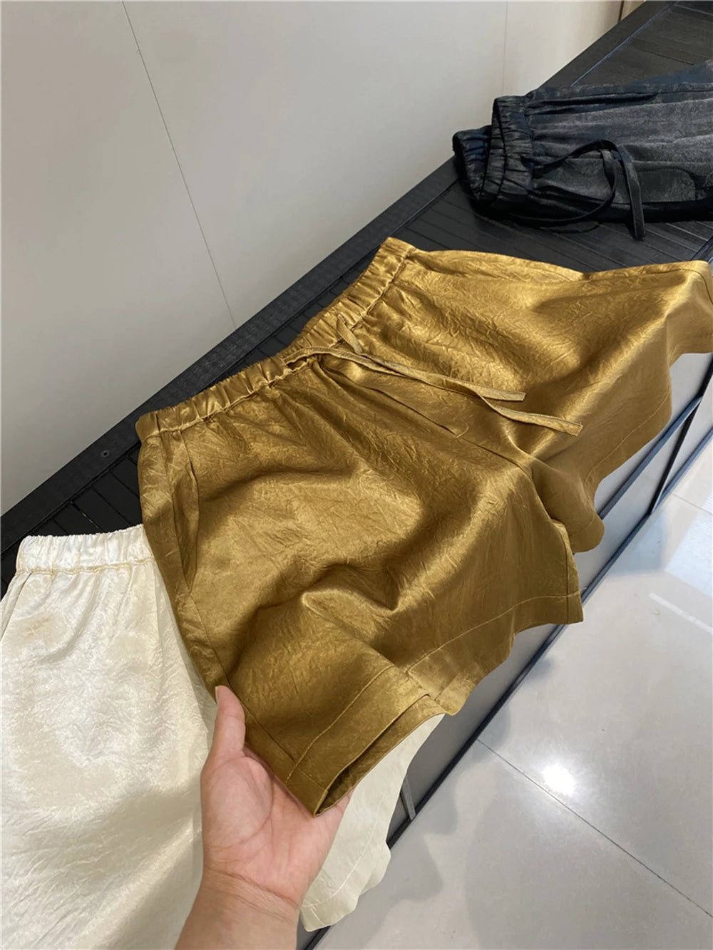 Loose Fit Elastic Waist Satin Texture Casual Shorts for Women