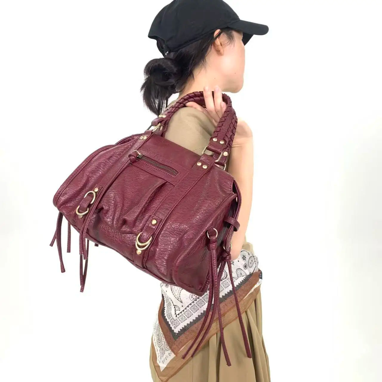 Vintage Street Style Rivet Embellished Shoulder Bag for Women