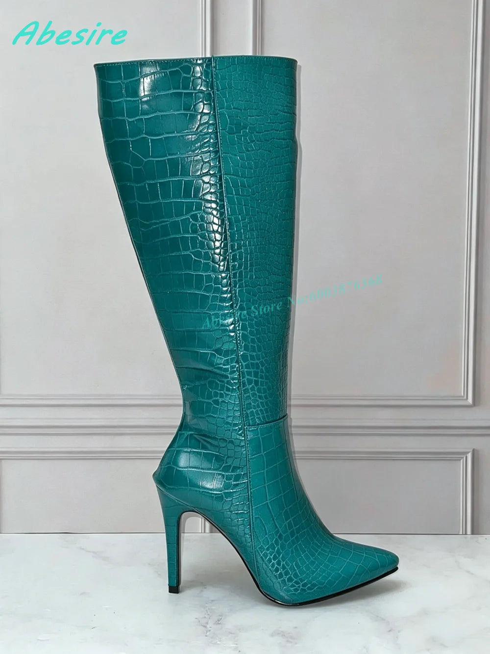 Burgundy Crocodile Pattern Knee High Boots Pointed Toe Stiletto Heel Side-Zipper Women's Boots Retro Sexy Daily Party Shoes