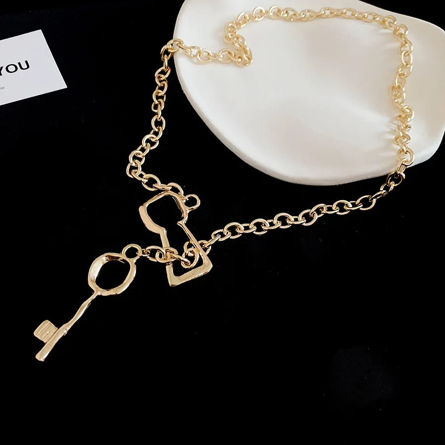 Textured Lock Pendant Necklace