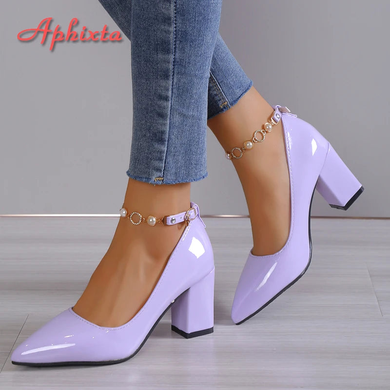 Luxurious Crystal Pearl Chain Buckle Pump For Women