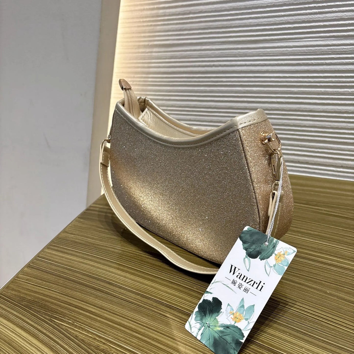 Dinner Women's Bag Luxury Brand Diamond-encrusted Glittering Dinner Party Women's Handbag Fashion Diamond-encrusted Shoulder Bag