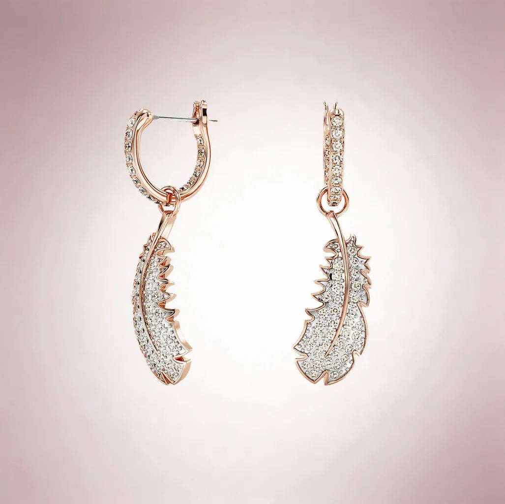 Elegant Dazzling Teardrop Crystal Jewelry Set for Women