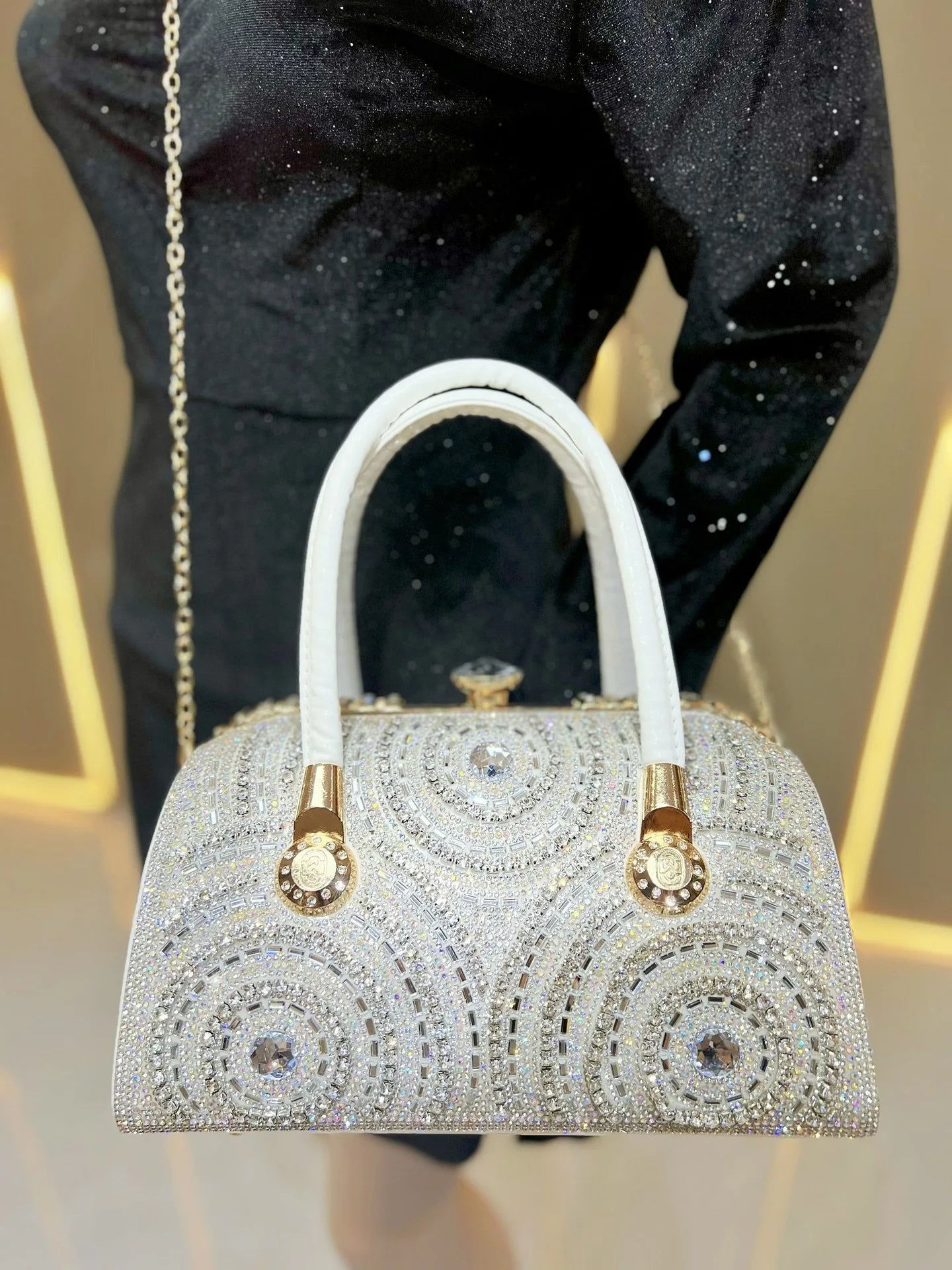 New Dinner Handbag Luxury Brand Diamond-encrusted Sparkling Dinner Party Handbag Fashion Trend Women's Shoulder Crossbody Bag