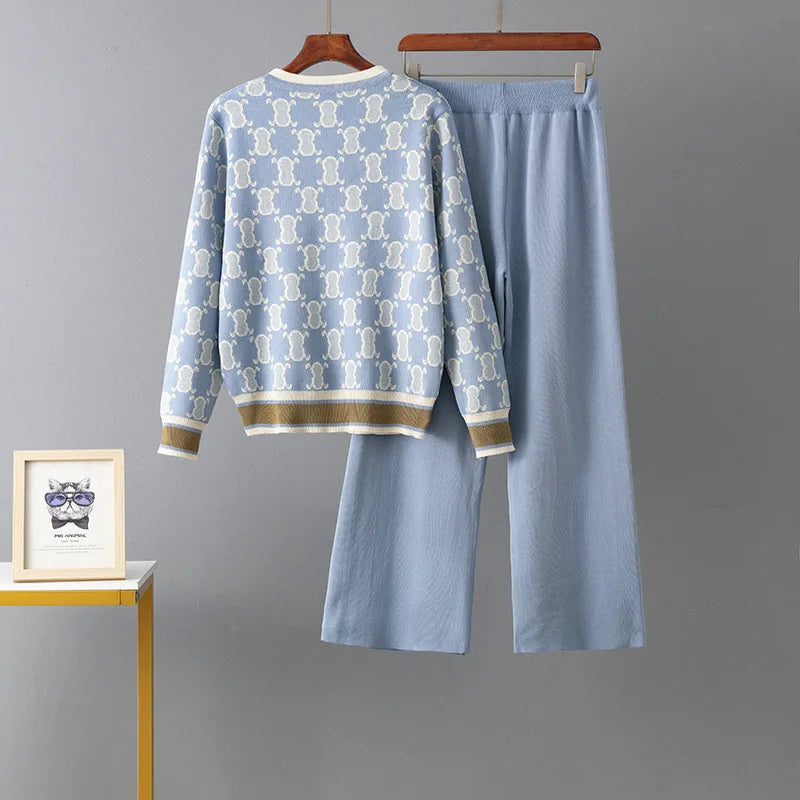 V-Neck Printed Knit Sweater and Pants Set for Women