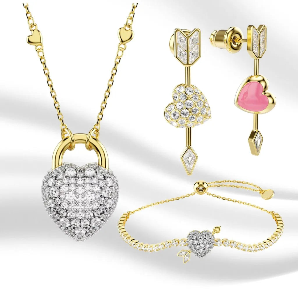 Elegant Gold-Plated Mixed-Cut Crystal Pendant Necklace for Women