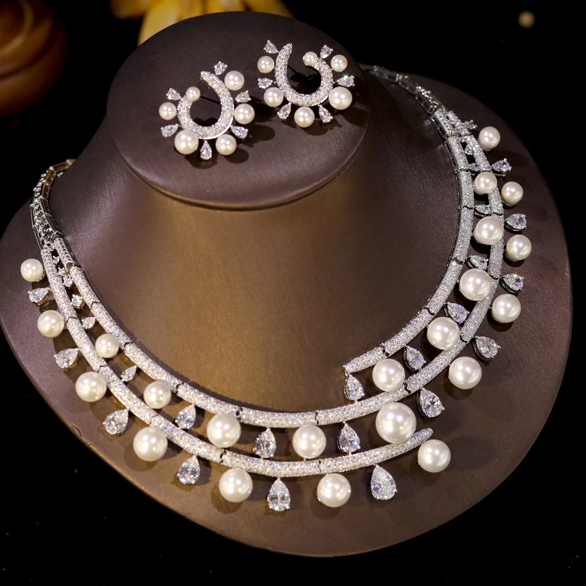 Pearl And Crystal Floral Rhinestone Jewelry Set For Women