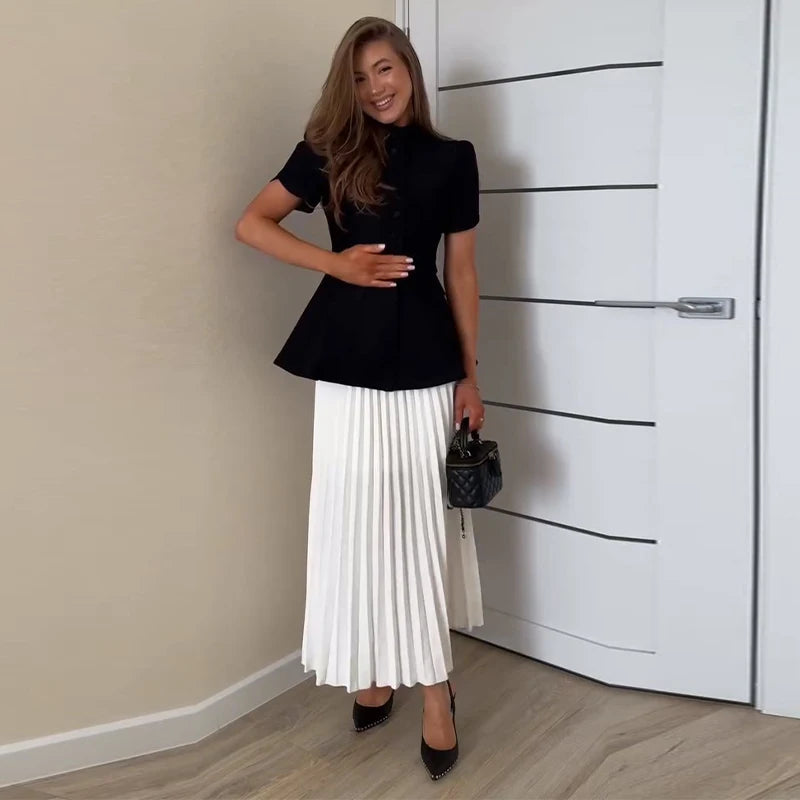 Chic Two Piece Blazer and Pleated Skirt Set for Women